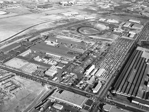 Slauson Avenue and Eastern Avenue, Commerce, looking northeast