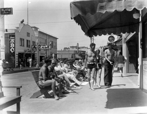 Boardwalk at Newport Beach