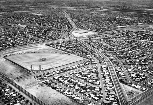 Los Altos Drive-In, Long Beach, looking northeast