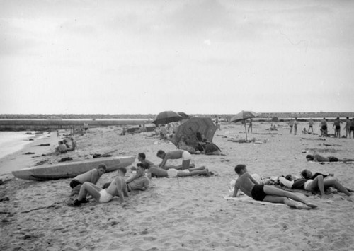 Relaxing on the beach, Corona Del Mar