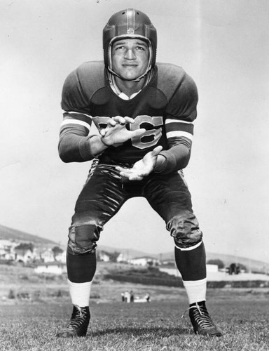 Quarterback Walter Heap