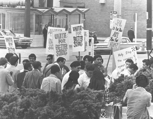 Brown Berets at Lincoln High School