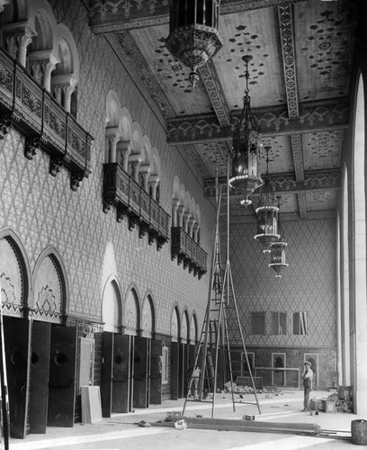 Shrine Auditorium foyer