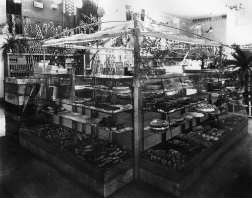 Hattem's Market interior