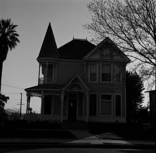 Carroll Avenue, view 8