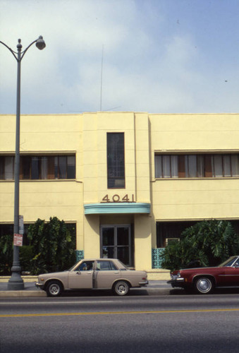 Art Deco office building, Wilshire Boulevard