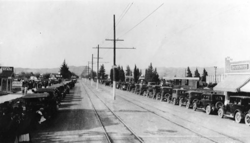 Early view of Sherman Way, Van Nuys