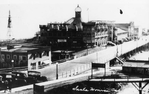 Pier in Santa Monica