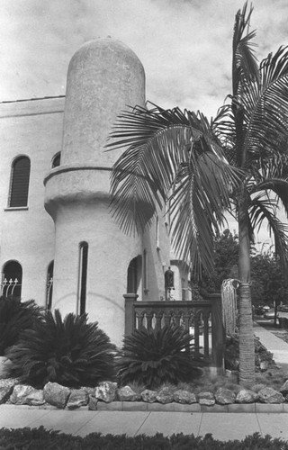 Islamic architecture at 8301 Waring Ave., West Hollywood