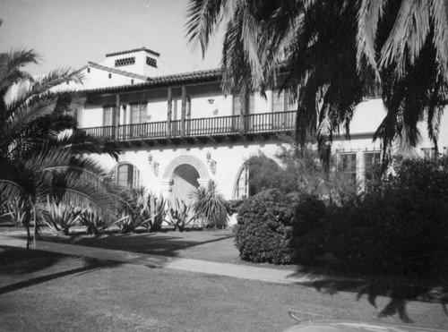 Villa Monterey apartments, Hollywood