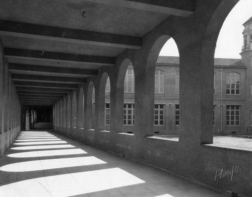 Glendale Union High School corridor