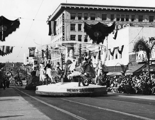 1938 Tournament of Roses Parade float