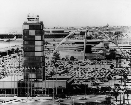 Los Angeles International Airport, 1973