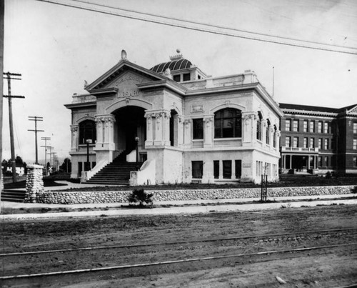 Chas. M. Stimson Library, Occidental College — Calisphere