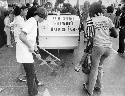 Cleaning the Hollywood Walk of Fame