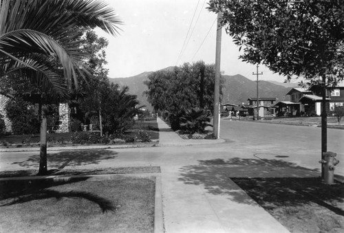 Central Avenue homes in Glendale