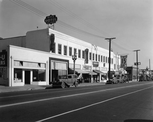 700 block of Avalon Boulevard