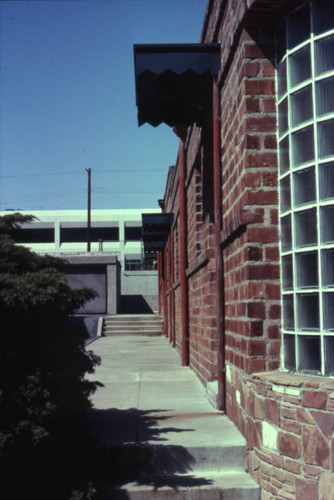 Wilshire Union Medical Center building