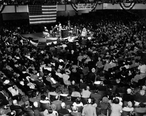 Crowd at Senator Wheeler's speech