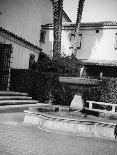 Fountain at Pasadena Public Library