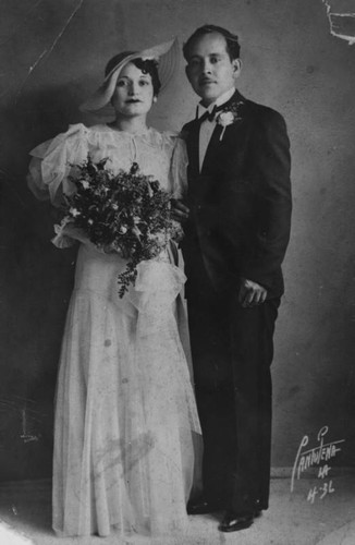 Johnny and Sylvia Gonzalez wedding portrait