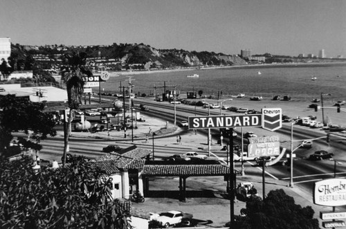 Sunset Boulevard ending at Pacific Coast Highway