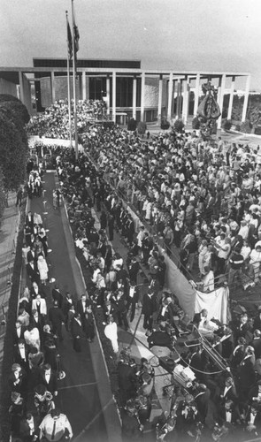 Fans watching for celebrities at the Academy Awards