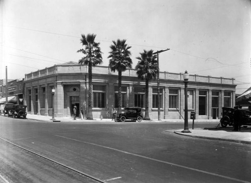 South Pasadena bank