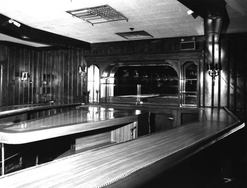 Chasen's prior to demolition, the bar