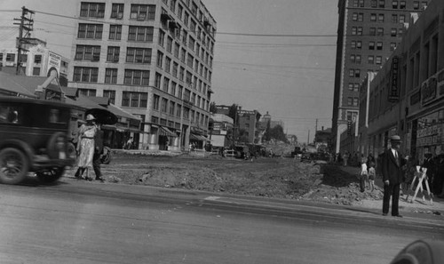 Wilshire Boulevard, looking east from Alvarado Street