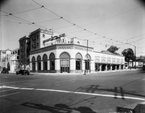 Corner of Lafayette Park Place and 7th Street