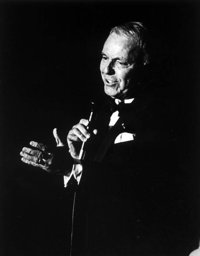 Frank Sinatra sings