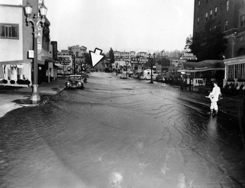 Broken water main in Hollywood