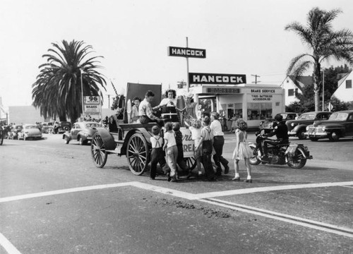 Currie's Ice Cream participates in "Frontier Days" parade