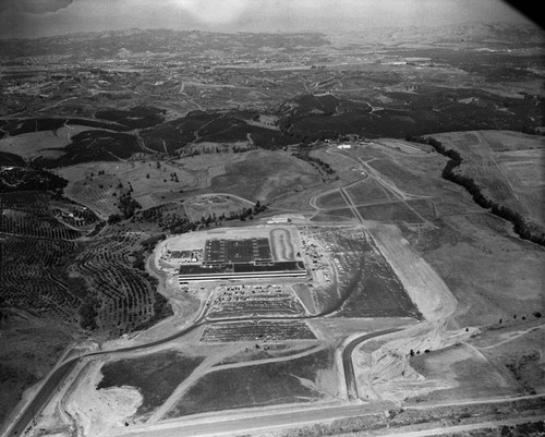 Hughes Aircraft and Ground Radar Systems Plant, looking north