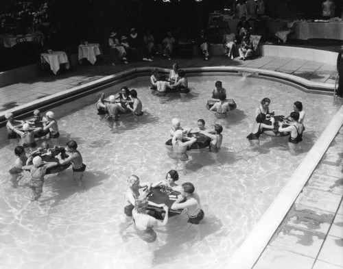 Games in the pool, view 6