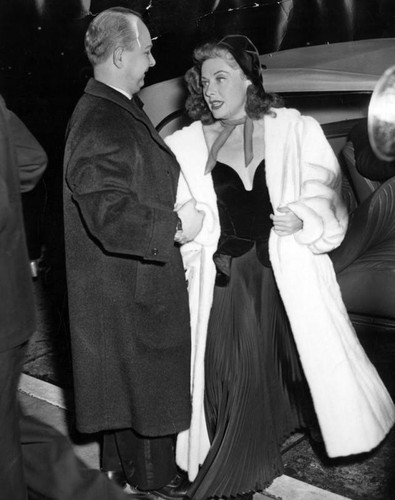 Paulette Goddard leaving car