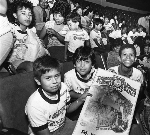 Fred Jordan Skid Row children at circus