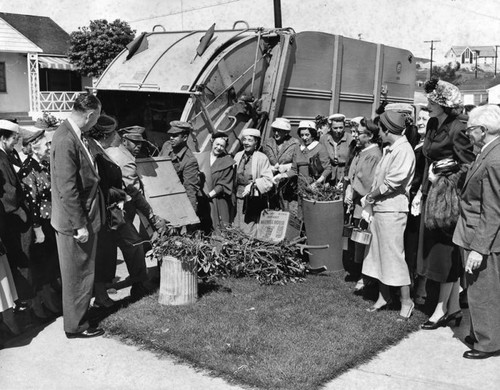 Women leaders take tour