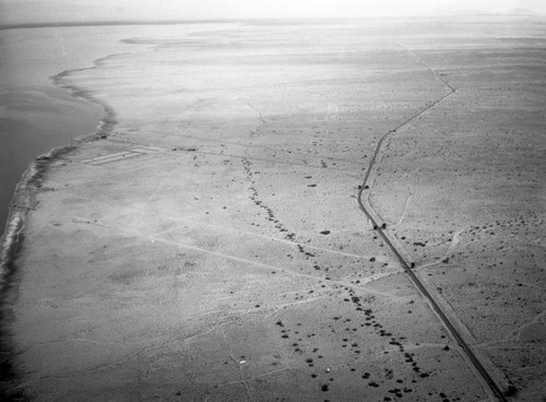 Salton Sea, West Shore, looking south