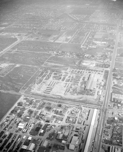 Vinnell Steel, Arrow Highway, looking east