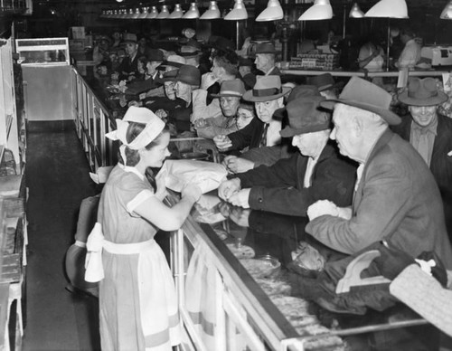 Crowd of shoppers at Grand Central Market