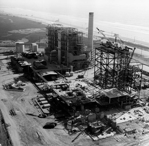 View of oil refinery construction