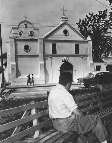 Facade of Plaza Church