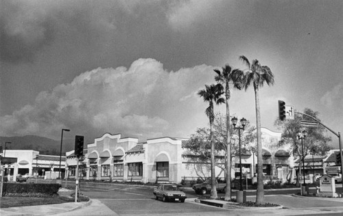 La Verne shopping center