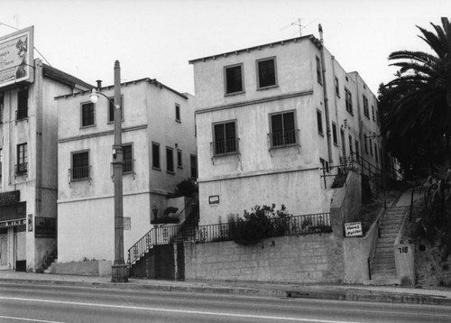 Apartments on Temple Street, Bunker Hill