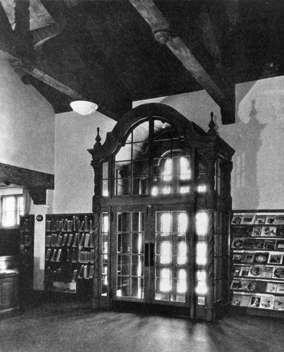 Hill Avenue Library, Pasadena