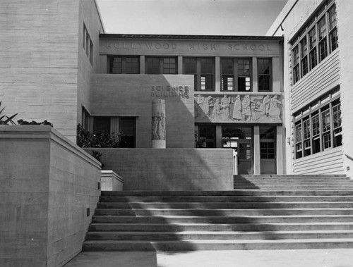 Hollywood High Science building