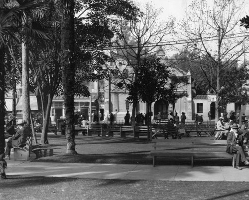 View across the Plaza toward Plaza Church