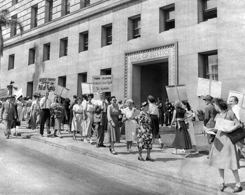 Pickets outside Hall of Justice